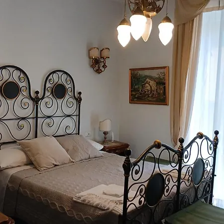 Assereto Oda ve Kahvaltı